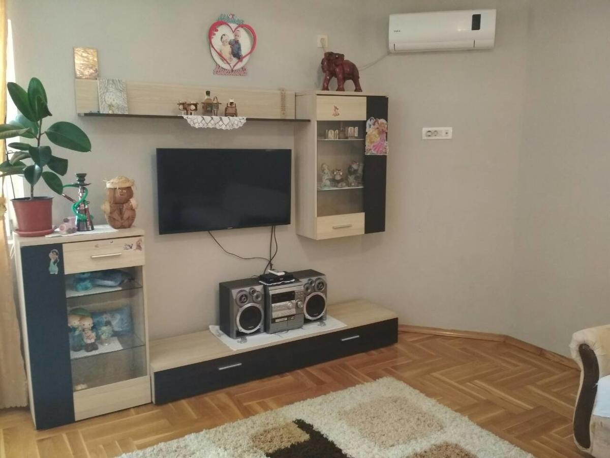 דירות בודווה Kuca Bulajic מראה חיצוני תמונה